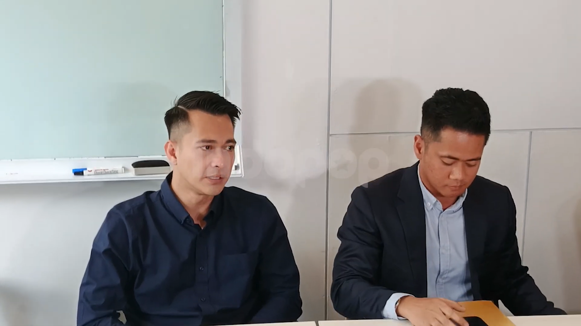 Sebulan Menahan Rindu, Tangis Eza Gionino Pecah Saat Peluk Anak di Parkiran Pengadilan!